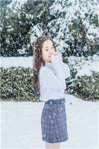 春色满园关不住的下一句是什么